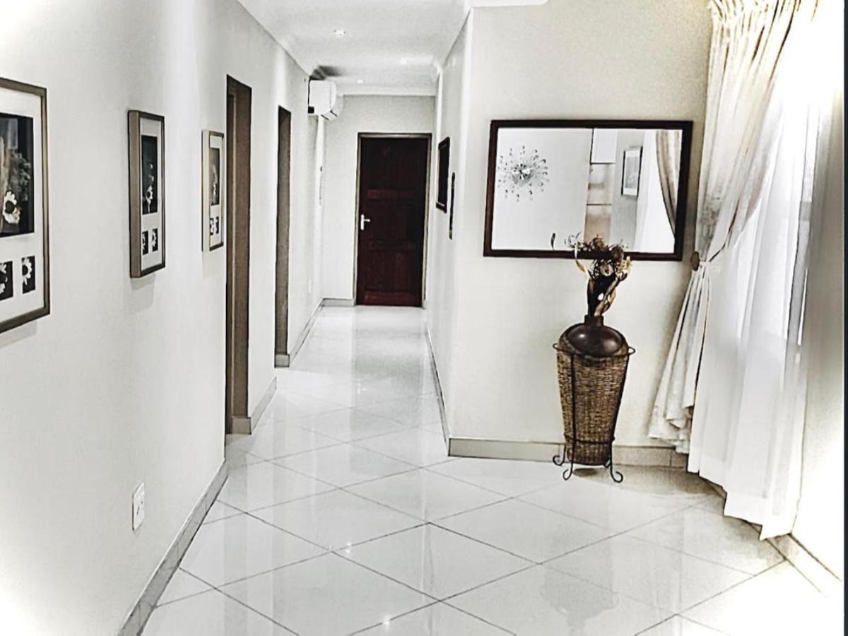 C&C Hotel Vibes Randpark Ridge Jhb 14 Units Available Randburg Kültér fotó
