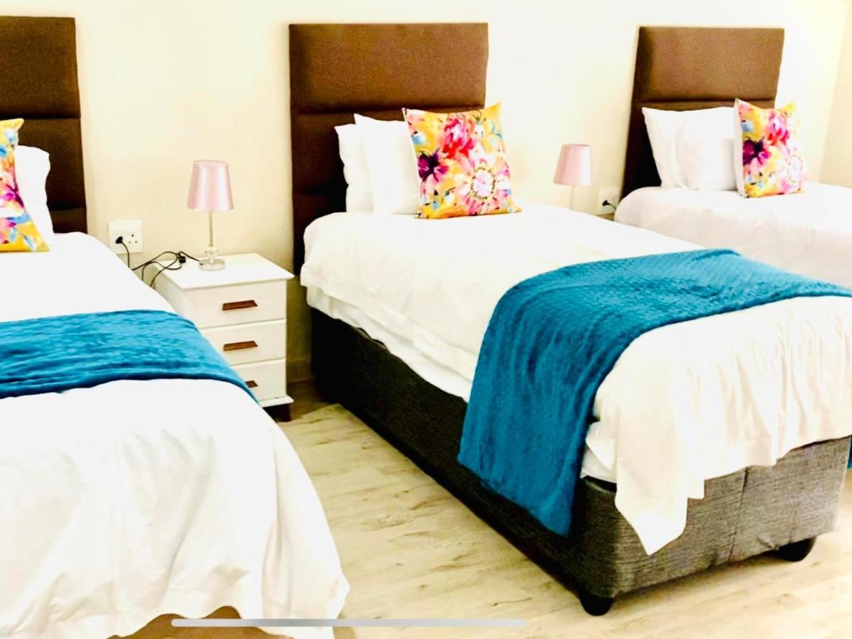 C&C Hotel Vibes Randpark Ridge Jhb 14 Units Available Randburg Kültér fotó